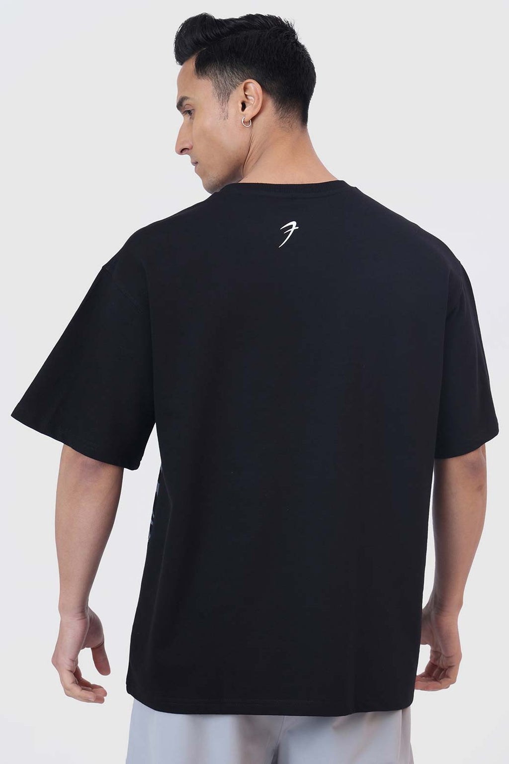 Twin Fangs Oversized T-shirt Black