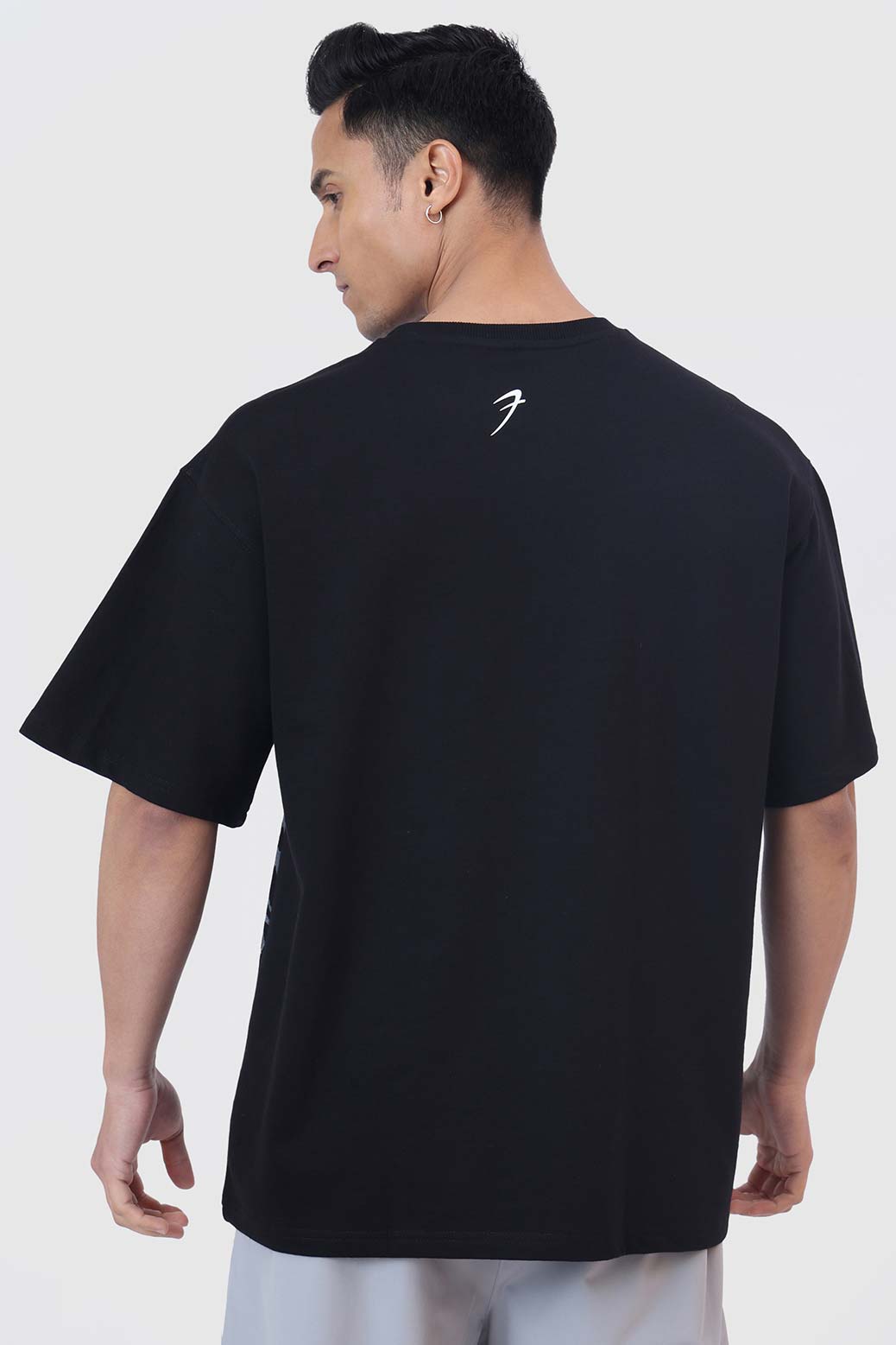 Twin Fangs Oversized T-shirt Black